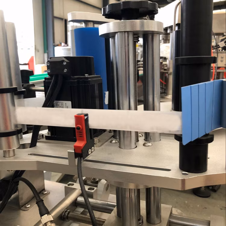 Rxl-400 High Speed Automatic Labeling Machine for Pharmaceutical Industry